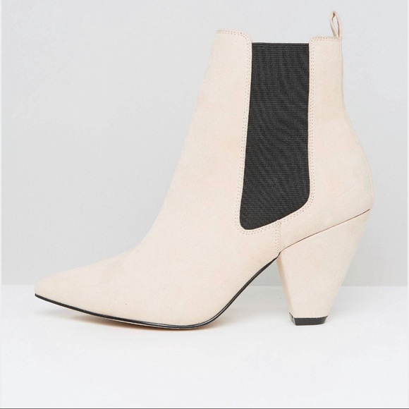 ASOS Reachless Chelsea Ankle Boots - Picture 2 of 3